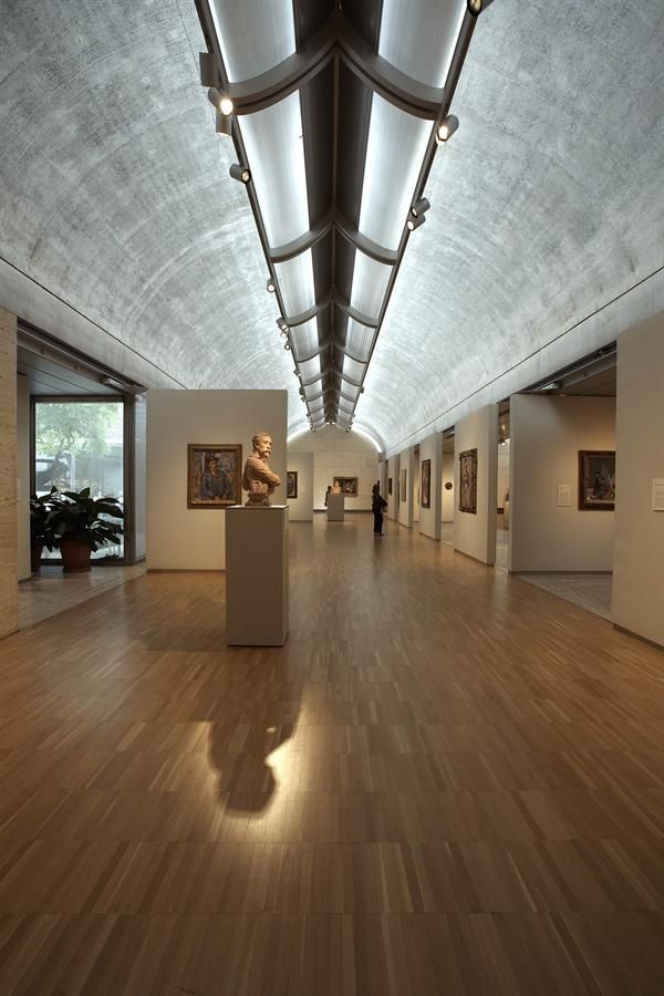 Galleries 13 1