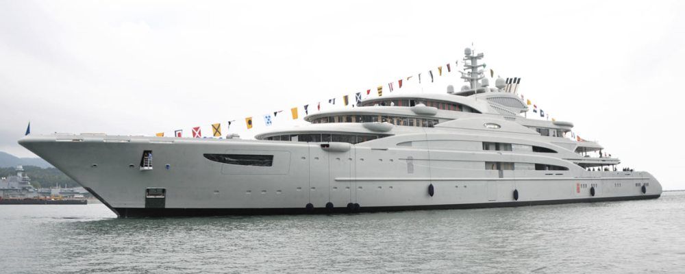 Lux Yachts 1004