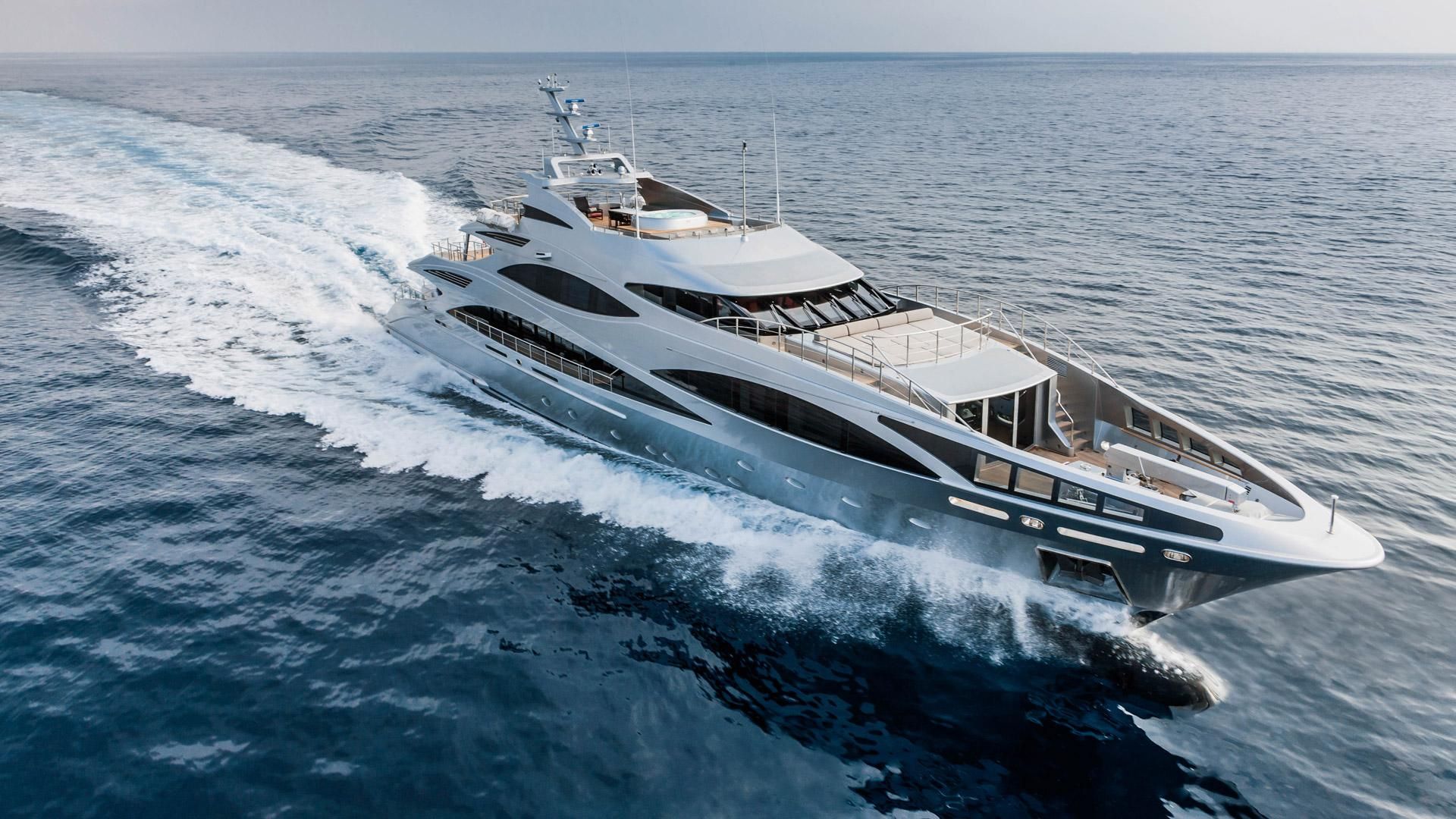 Lux Yachts 172