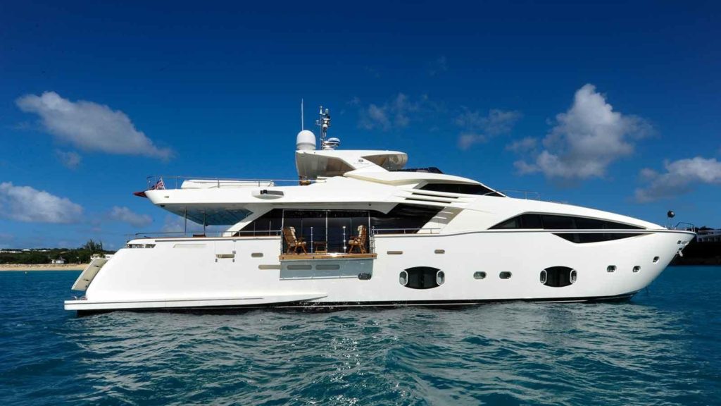 Lux Yachts 353