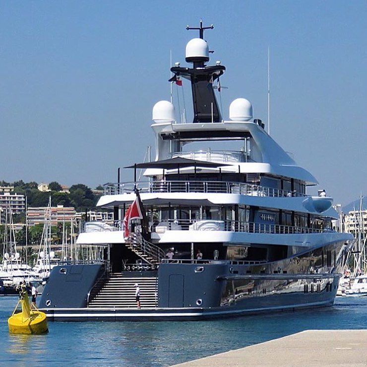 Lux Yachts 585