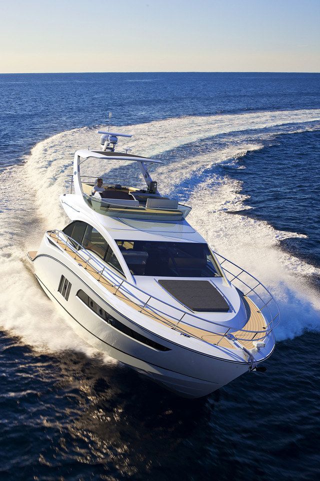Lux Yachts 670