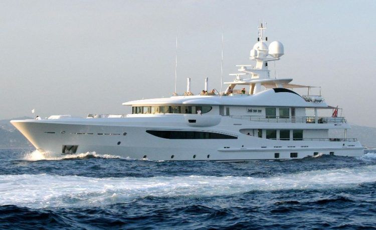 Lux Yachts 729
