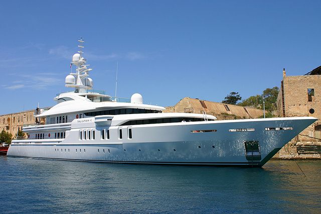 Lux Yachts 847