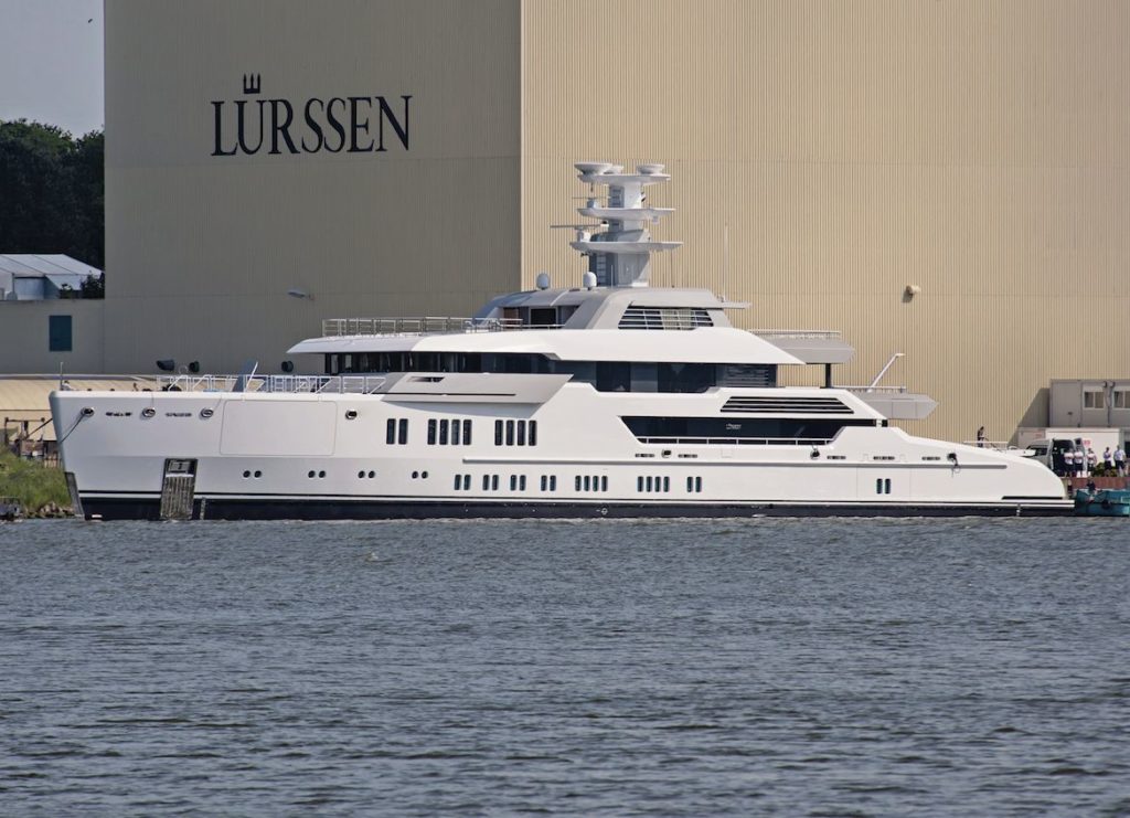 Lux Yachts 869