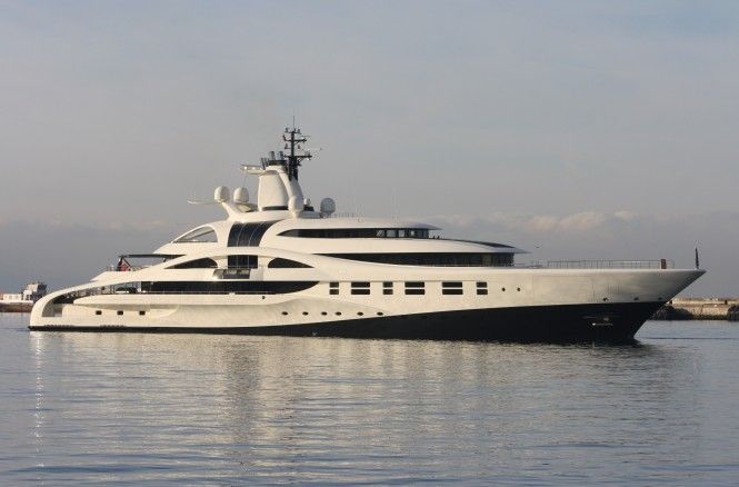 Lux Yachts 871