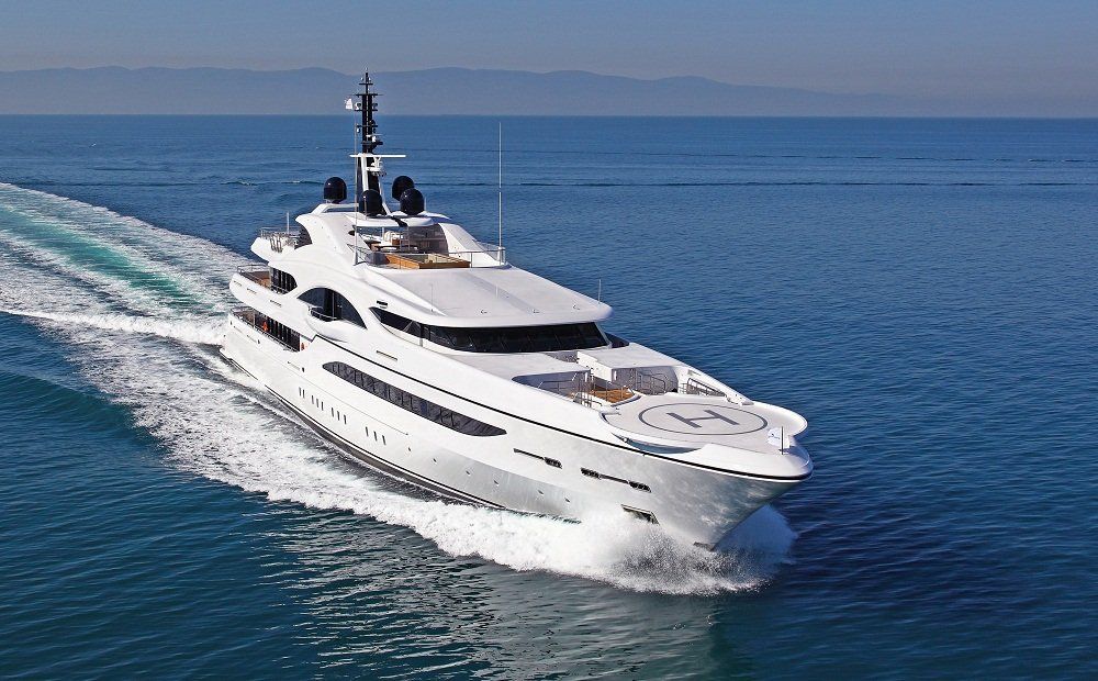 Lux Yachts 923