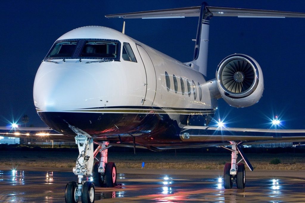 LuxJetsHelicopters 120