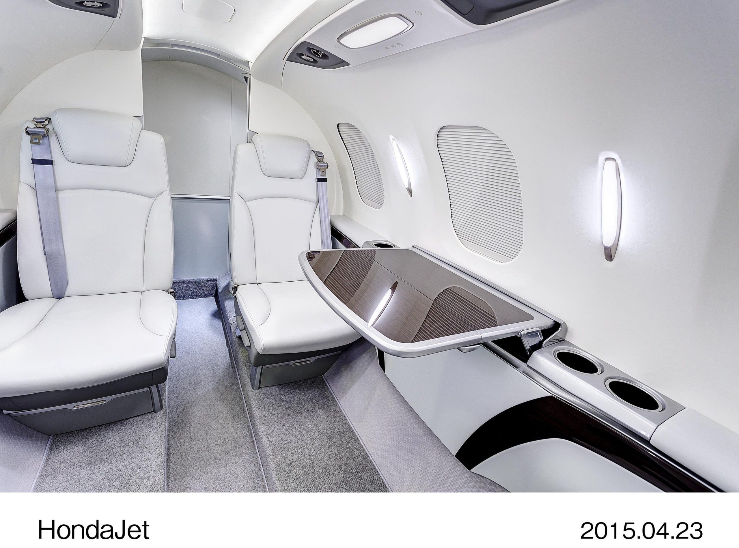 LuxJetsHelicopters 238 scaled