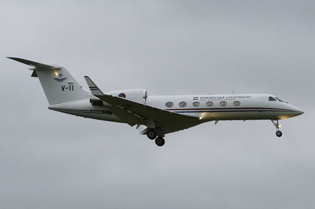 LuxJetsHelicopters 308