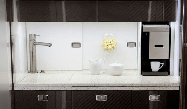 LuxJetsHelicopters 323