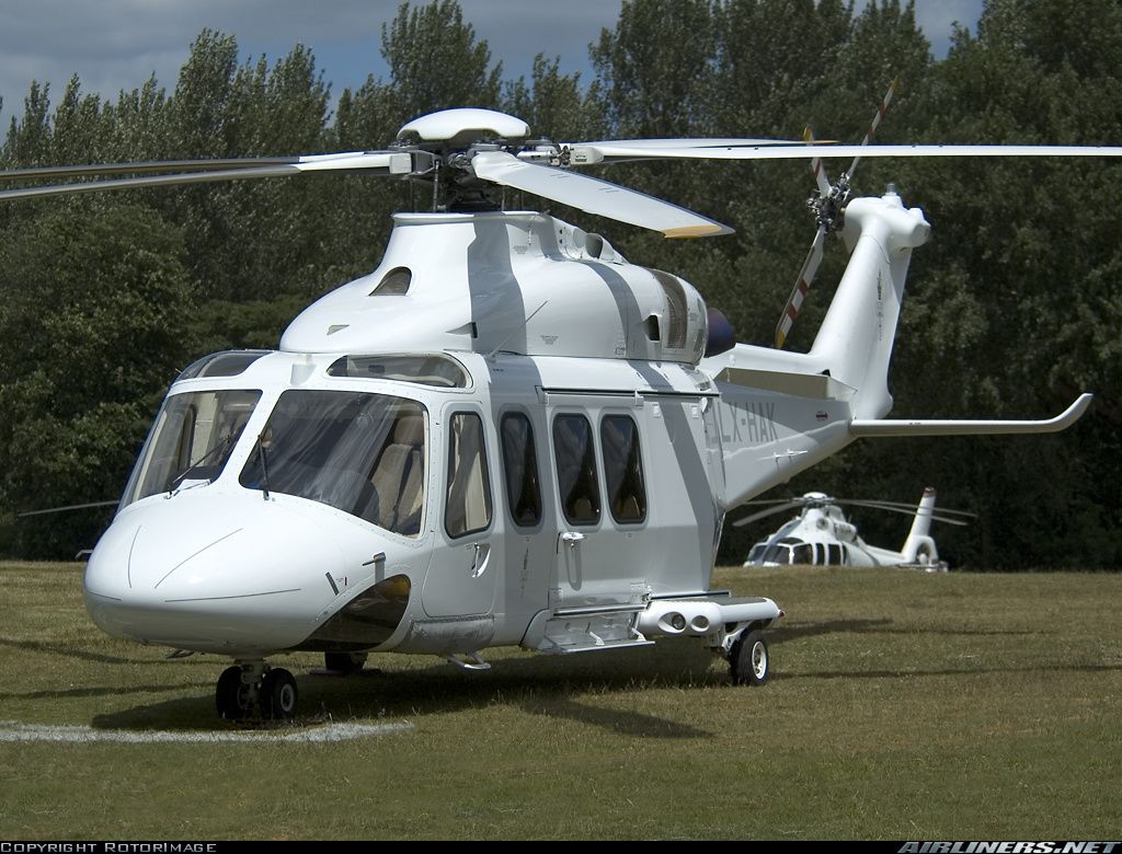LuxJetsHelicopters 409