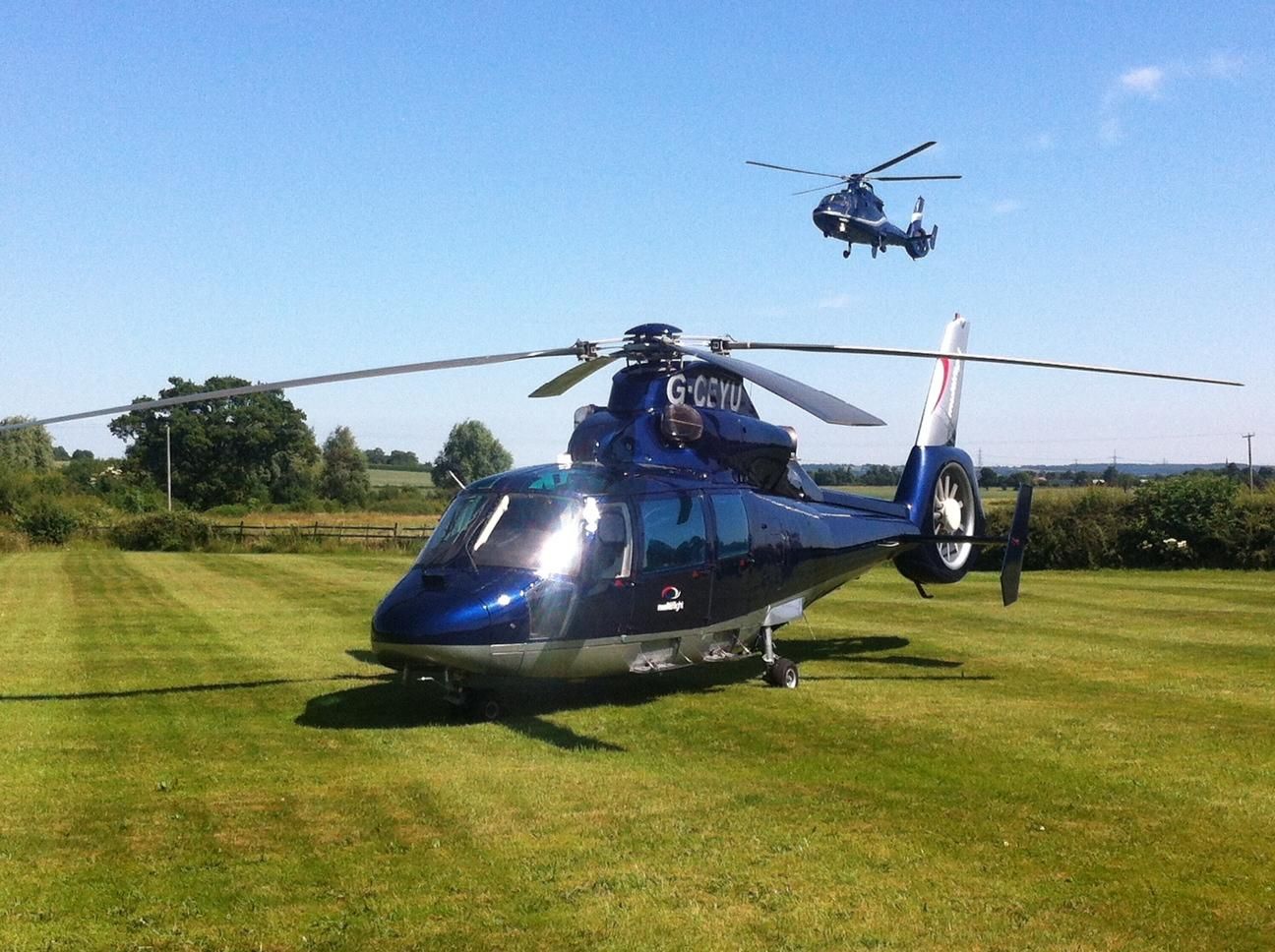 LuxJetsHelicopters 420