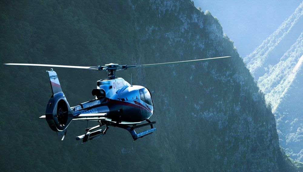 LuxJetsHelicopters 423