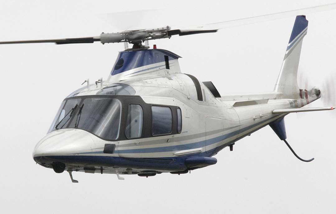 LuxJetsHelicopters 495