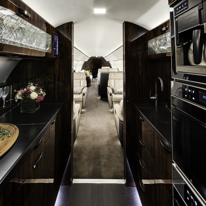 LuxJetsHelicopters 587