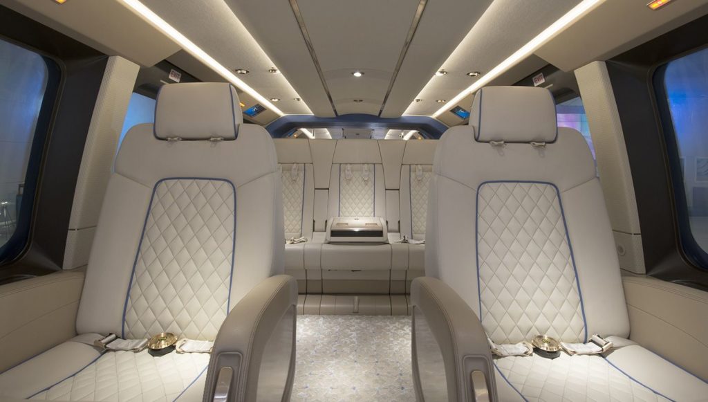 LuxJetsHelicopters 610