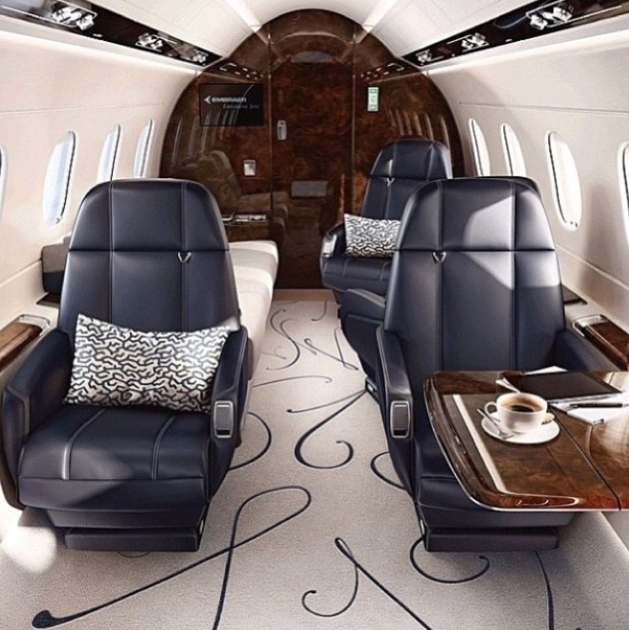 LuxJetsHelicopters 637