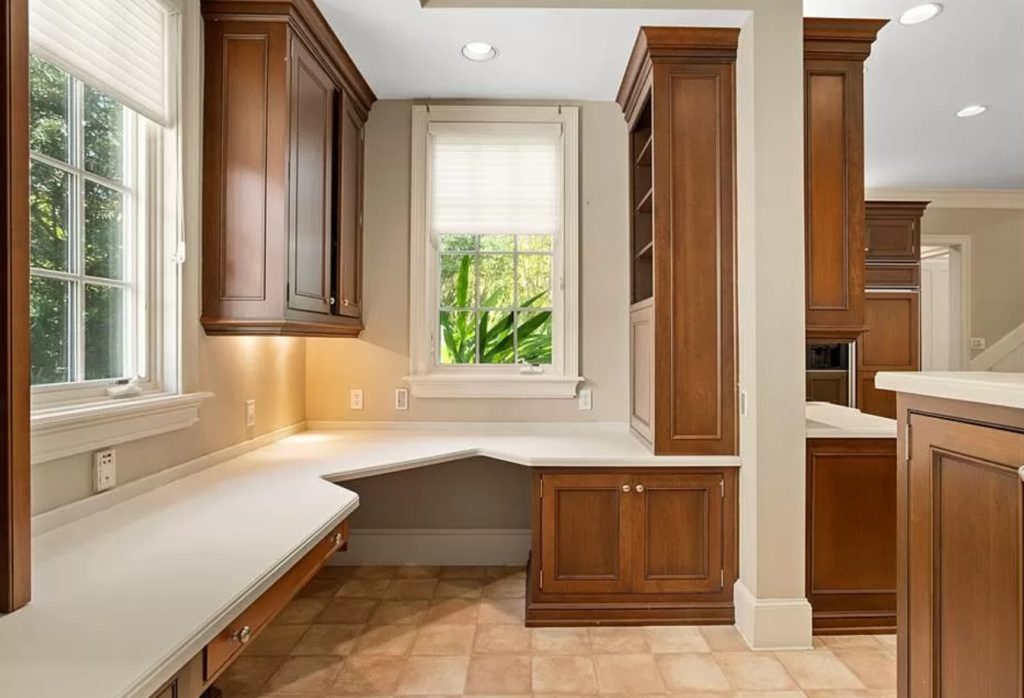 Luxury HomesCondos Rentals Hotels 14