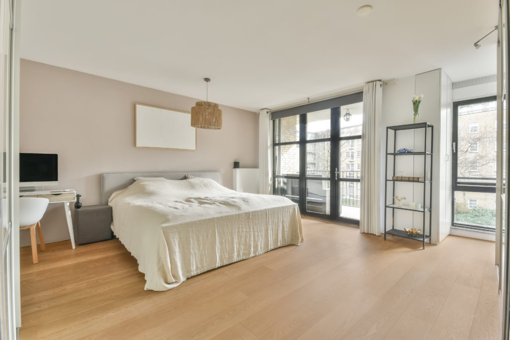 Luxury HomesCondos Rentals Hotels 141 scaled