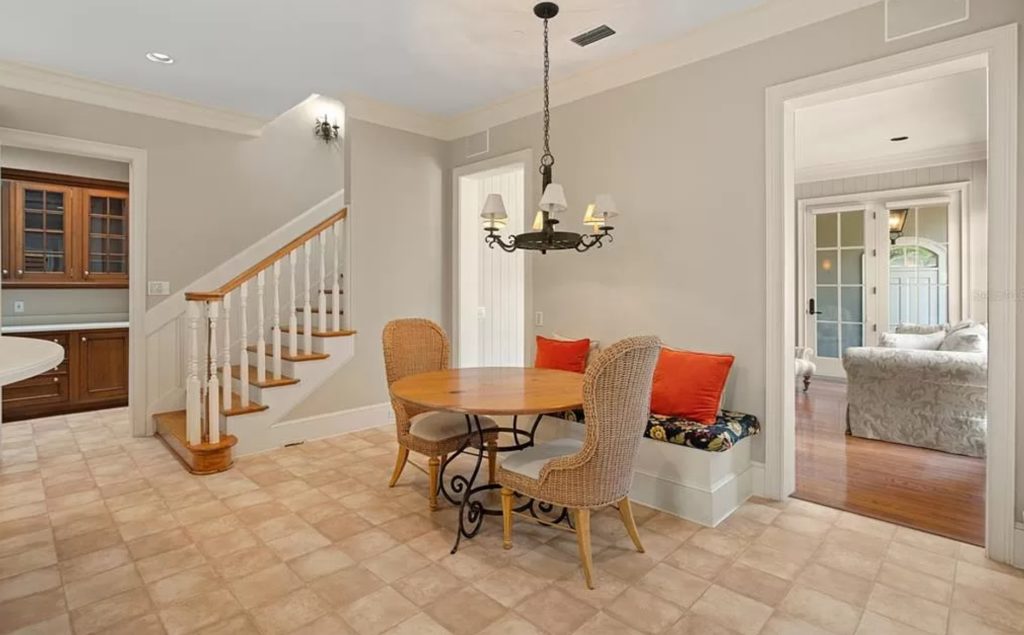 Luxury HomesCondos Rentals Hotels 19