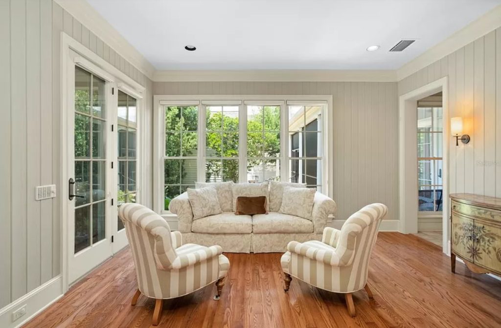 Luxury HomesCondos Rentals Hotels 2