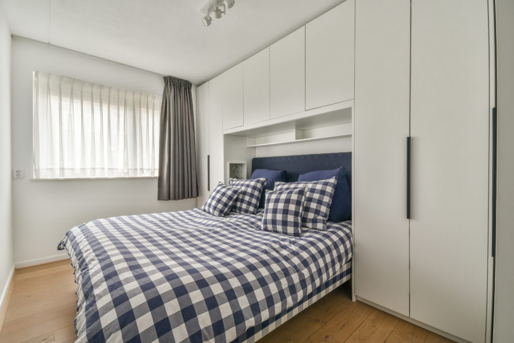 Luxury HomesCondos Rentals Hotels 201 1 scaled