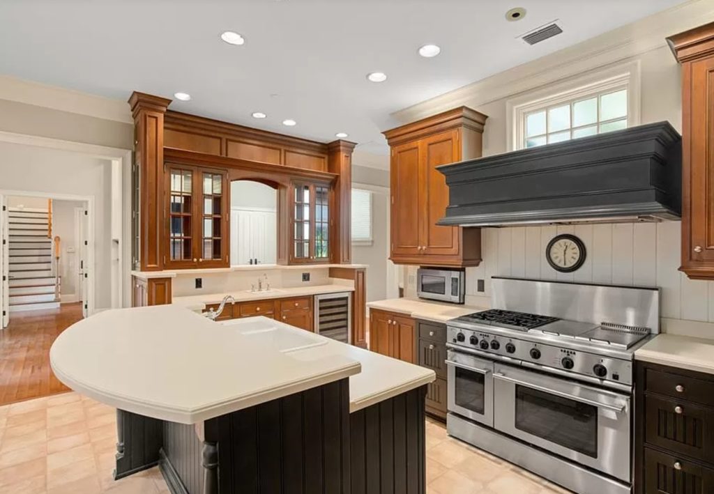 Luxury HomesCondos Rentals Hotels 21