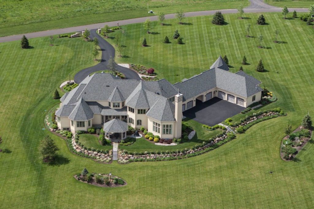 Luxury HomesCondos Rentals Hotels 213