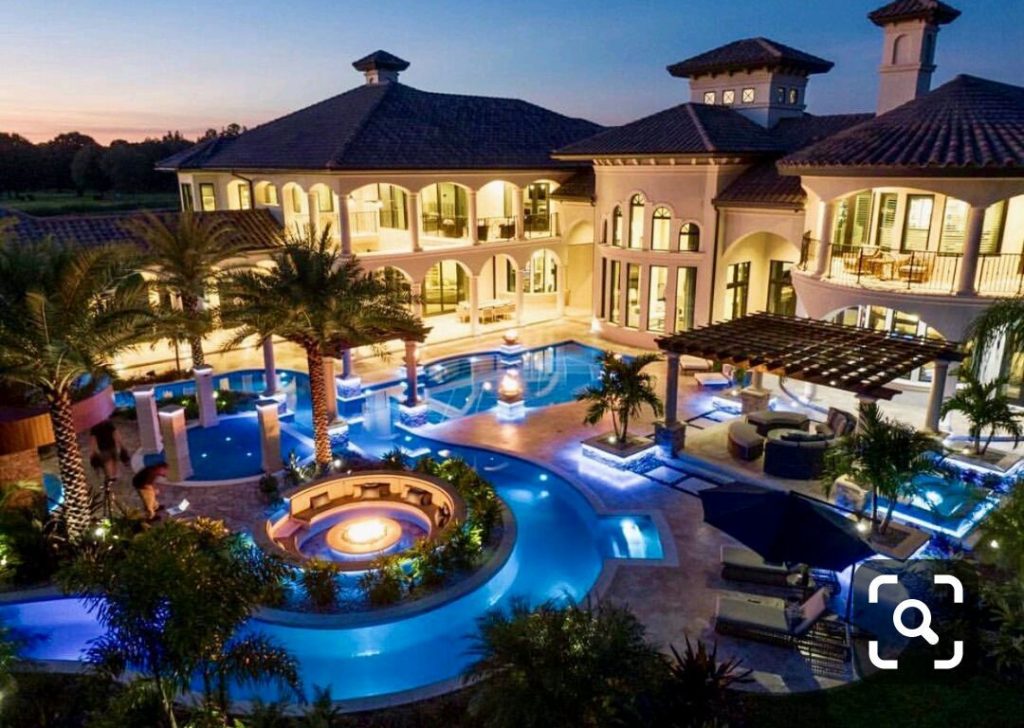 Luxury HomesCondos Rentals Hotels 251