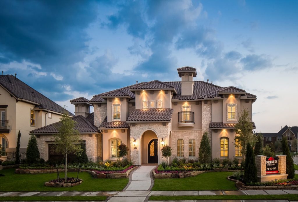 Luxury HomesCondos Rentals Hotels 298