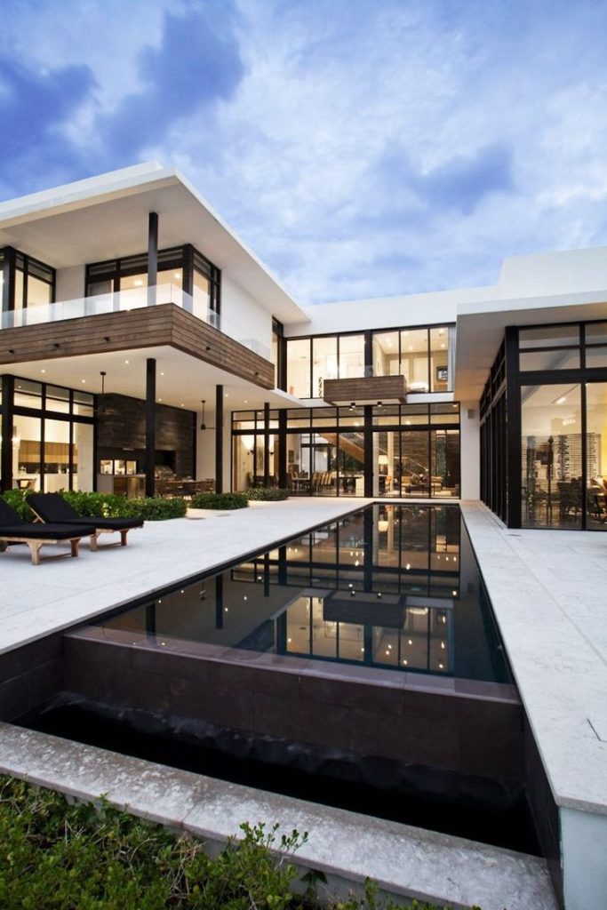 Luxury HomesCondos Rentals Hotels 302