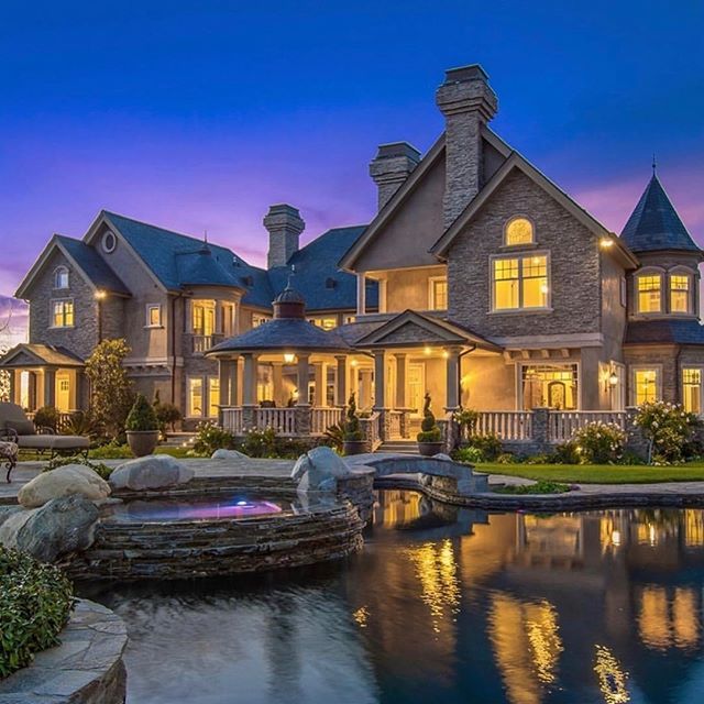 Luxury HomesCondos Rentals Hotels 403