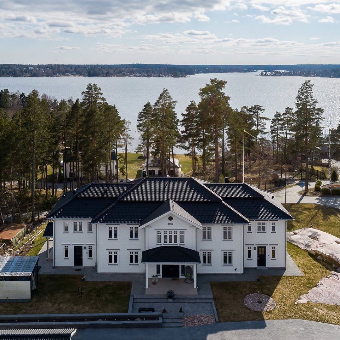 Luxury HomesCondos Rentals Hotels 417