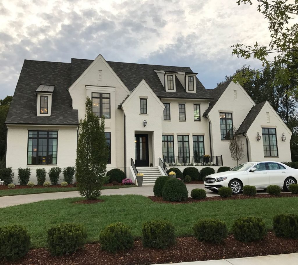 Luxury HomesCondos Rentals Hotels 429