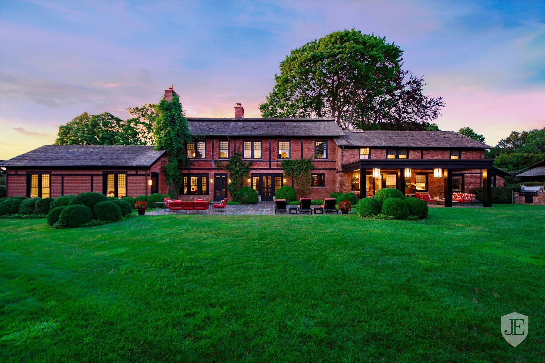 Luxury HomesCondos Rentals Hotels 433