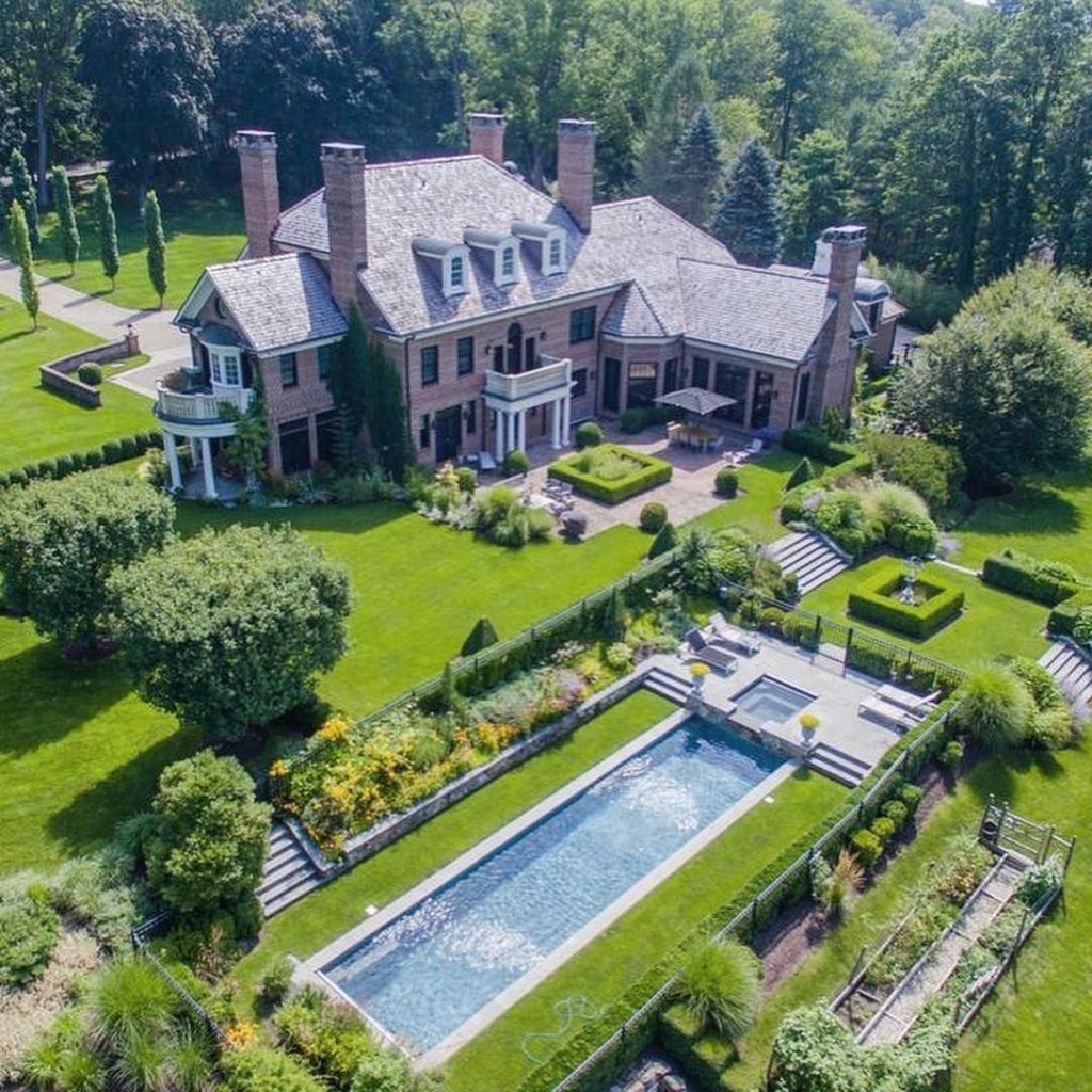 Luxury HomesCondos Rentals Hotels 455