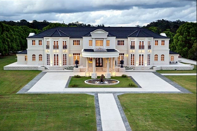 Luxury HomesCondos Rentals Hotels 475