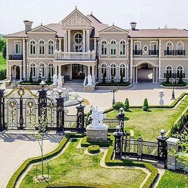 Luxury HomesCondos Rentals Hotels 493