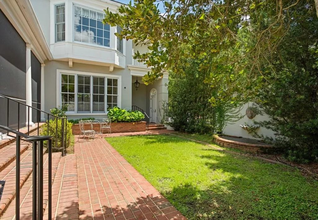 Luxury HomesCondos Rentals Hotels 50