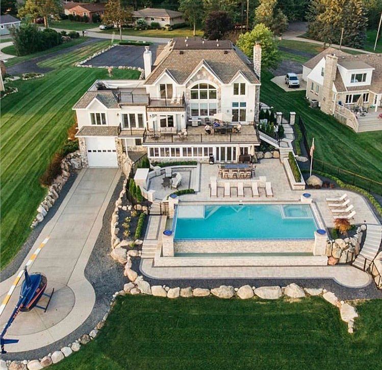 Luxury HomesCondos Rentals Hotels 536