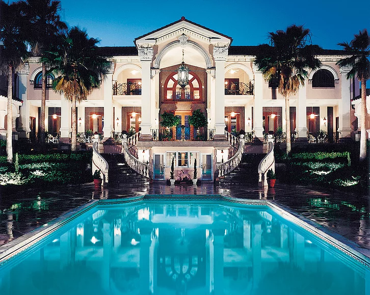 Luxury HomesCondos Rentals Hotels 608