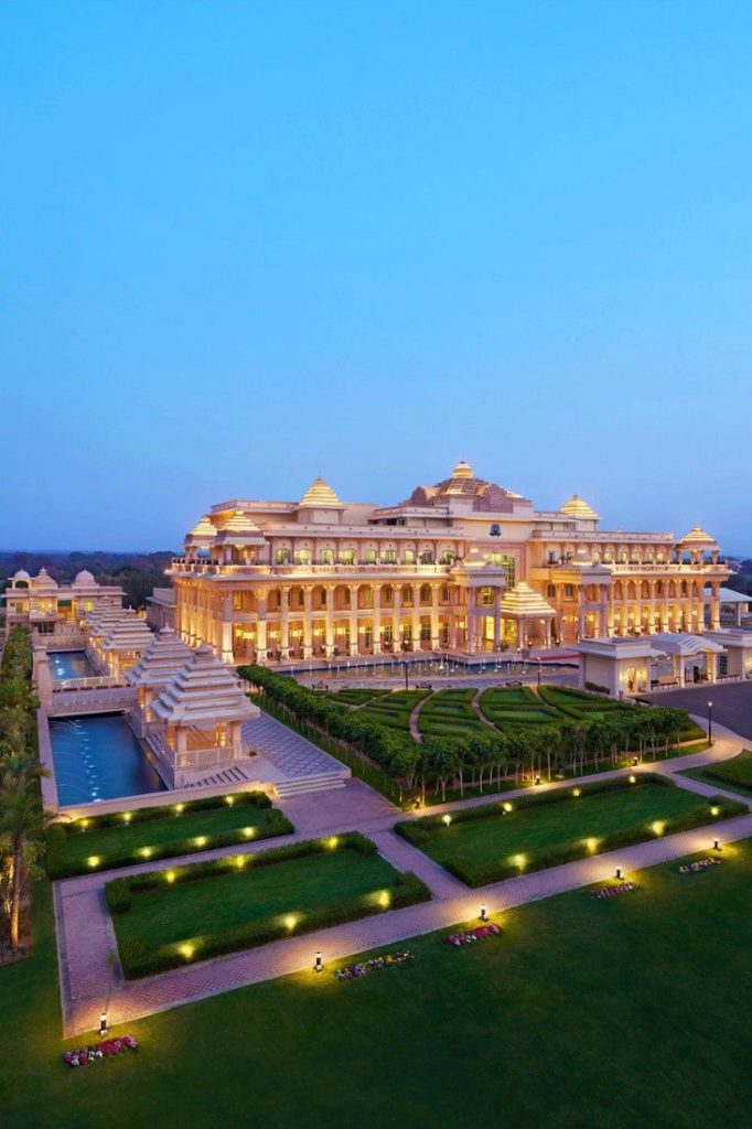 Luxury HomesCondos Rentals Hotels 612