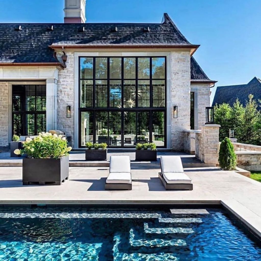 Luxury HomesCondos Rentals Hotels 648