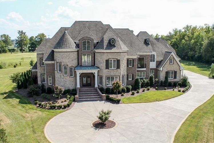 Luxury HomesCondos Rentals Hotels 649