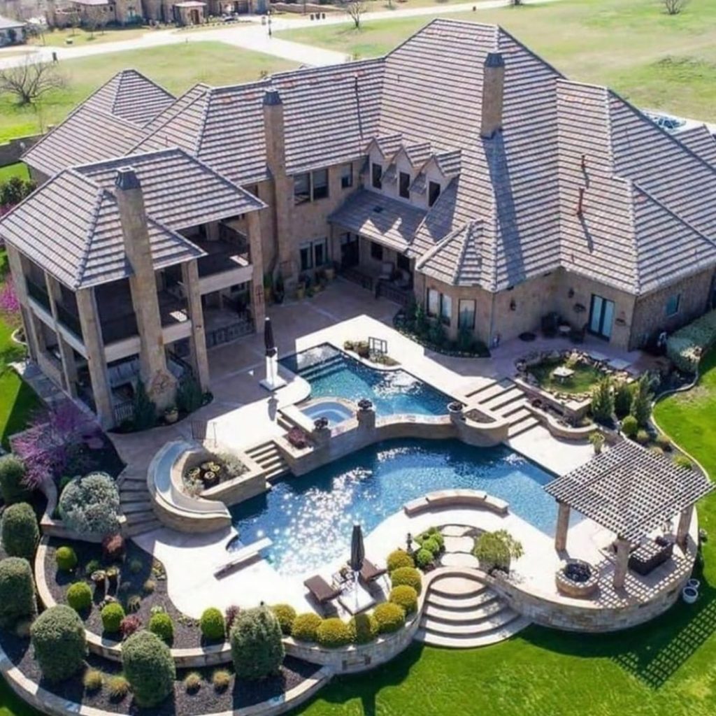 Luxury HomesCondos Rentals Hotels 656