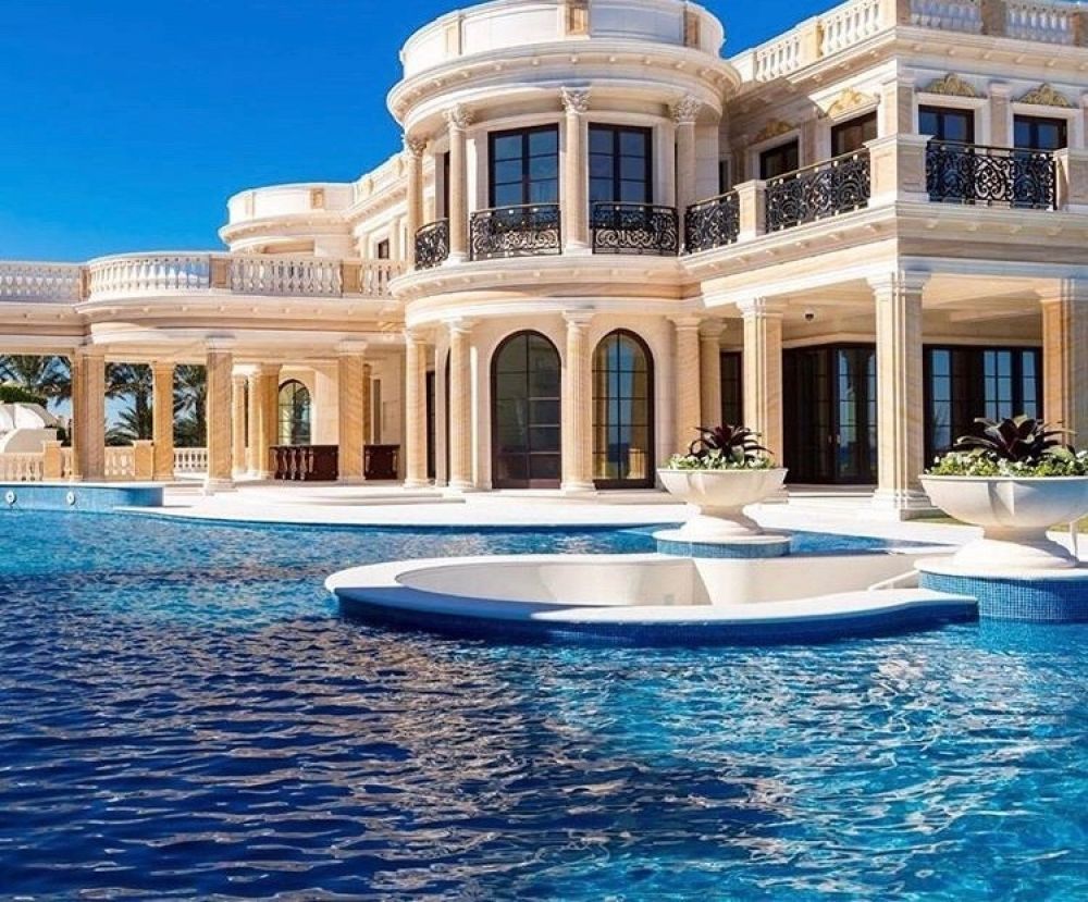 Luxury HomesCondos Rentals Hotels 657