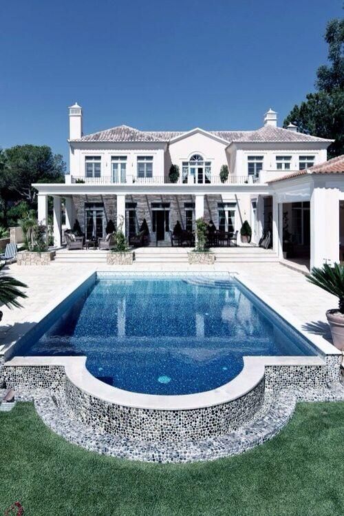 Luxury HomesCondos Rentals Hotels 658