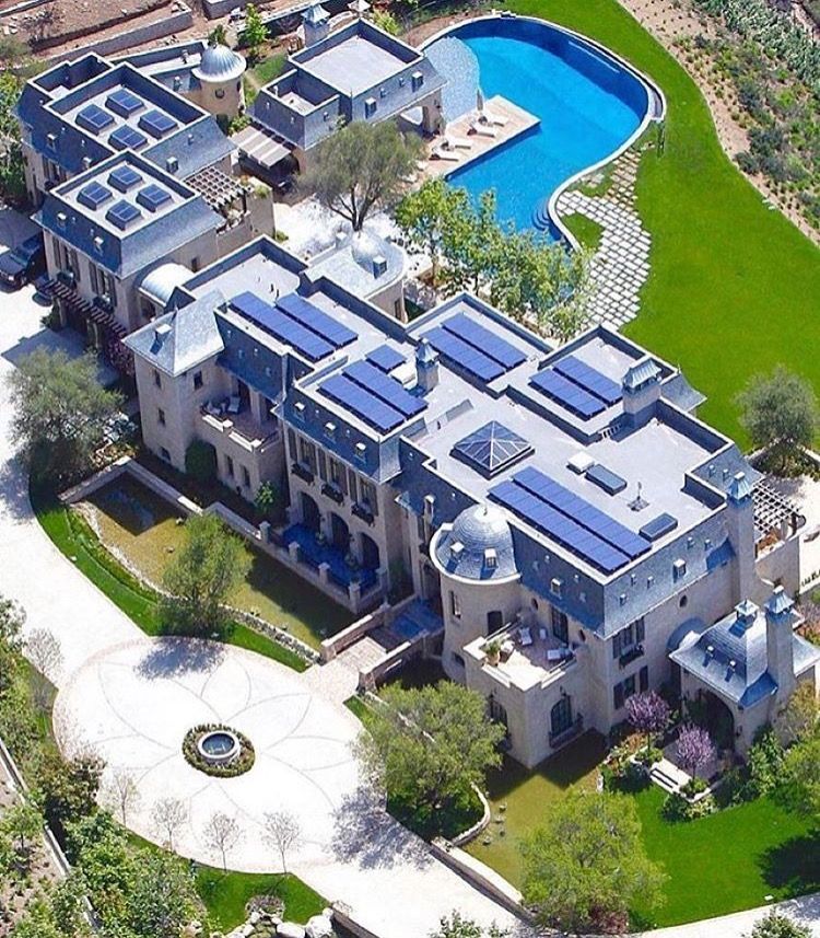 Luxury HomesCondos Rentals Hotels 689