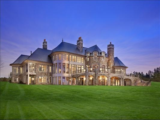 Luxury HomesCondos Rentals Hotels 695